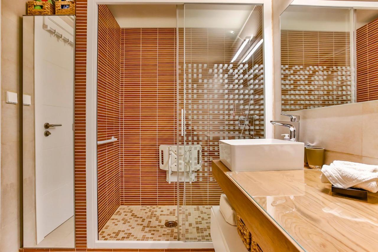 Magnifico Apartamento - Primera Linea De Mar Calafell Ngoại thất bức ảnh