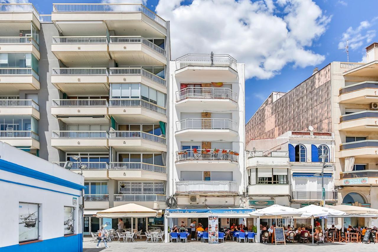 Magnifico Apartamento - Primera Linea De Mar Calafell Ngoại thất bức ảnh
